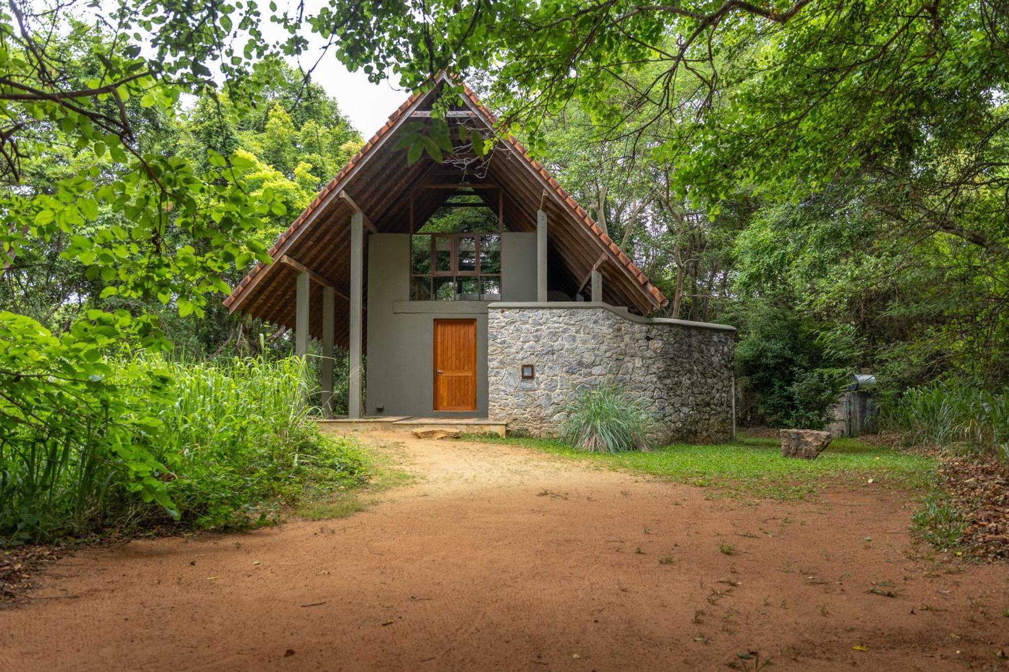 Wild Grass Nature Resort Сигирия Экстерьер фото